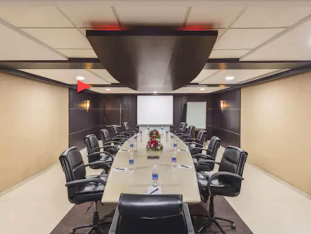Gcc North Side Hotell Mira-Bhayandar Exteriör bild